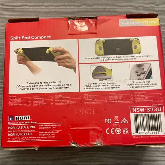 NWT Nintendo Switch Ergonomic Controller for Handheld Mode Grey/Green - Picture 2 of 3